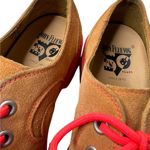 Fluevog | 7th Heaven Gibson Swirl in Orange 7.5 - Picture 5 of 10